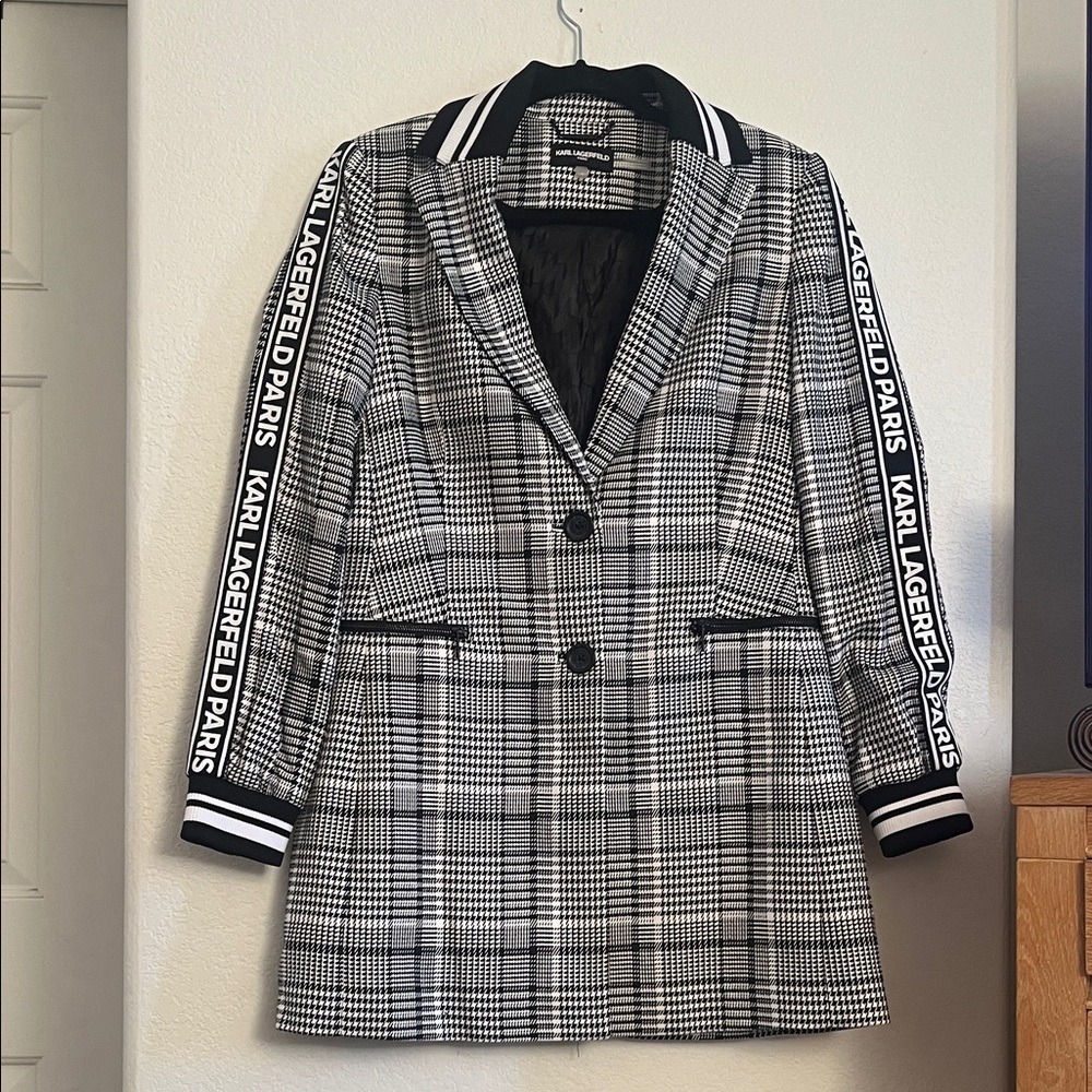 Karl Lagerfeld Monochrome Plaid Blazer with Logo Accents